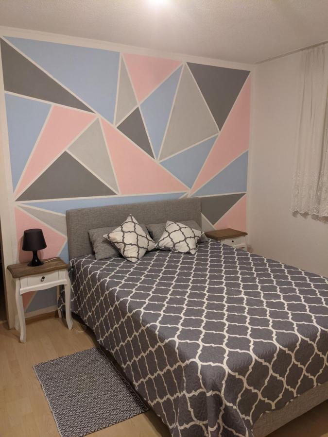 Ferienwohnung Ela Bexbach Bagian luar foto